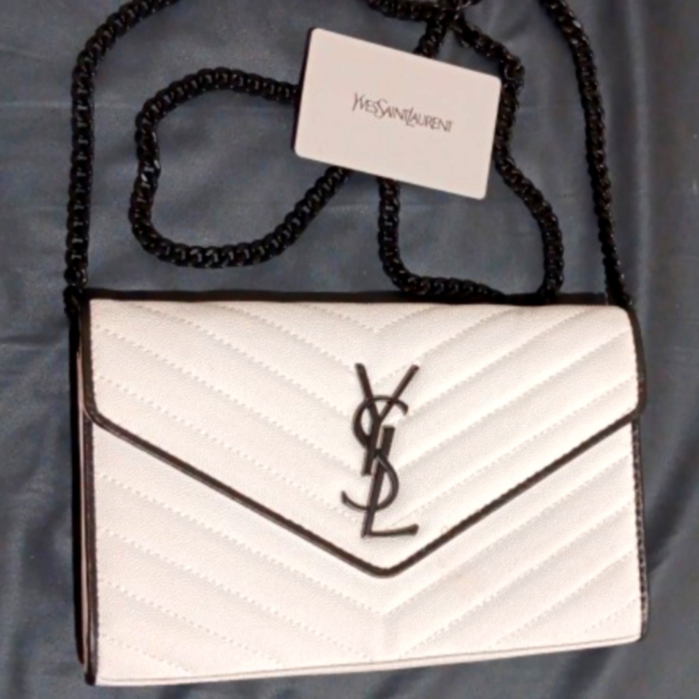 Saint Laurent Shoulder Bag